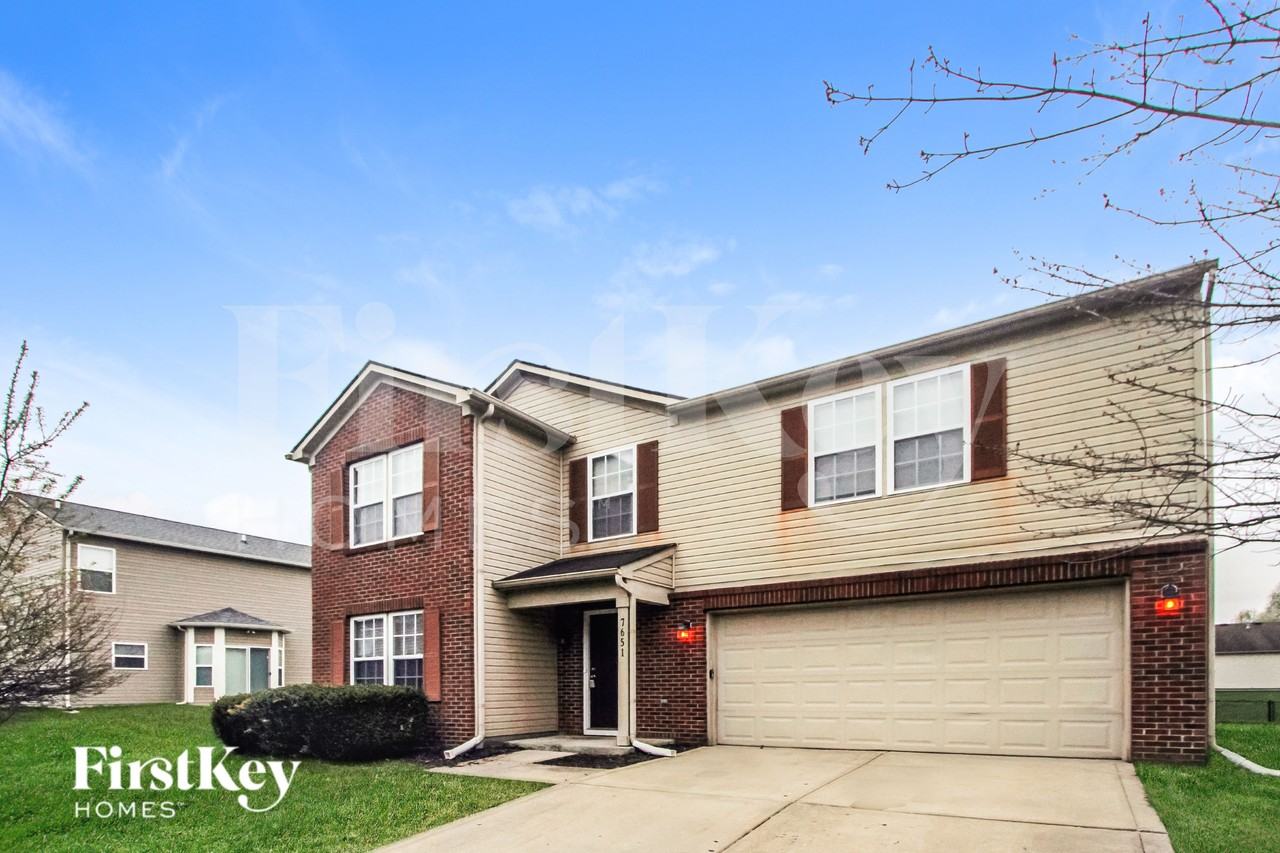 7651 Lara Lee Dr - Photo 2 of 19