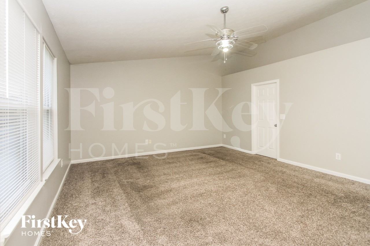 7651 Lara Lee Dr - Photo 7 of 19