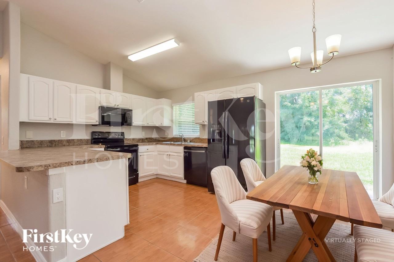 719 Wombat Way - Photo 6 of 18