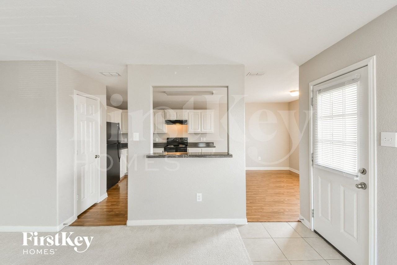 5722 Wildcat Cyn - Photo 3 of 15