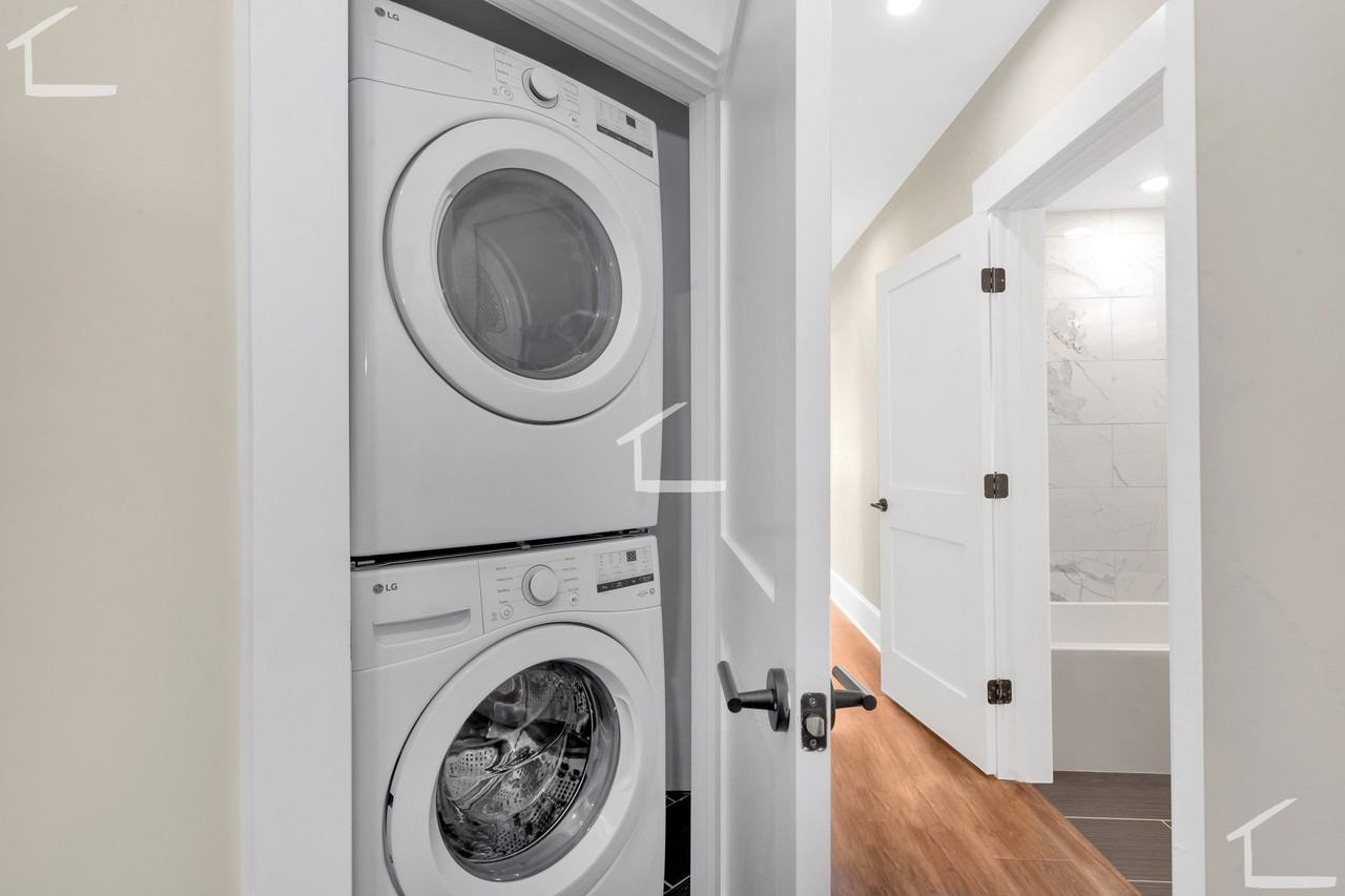 105 School St #2 - Photo 4 of 25