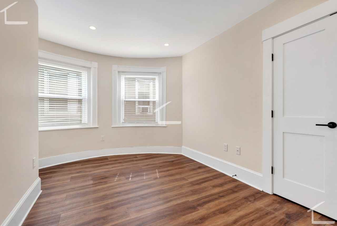 105 School St #2 - Photo 5 of 25