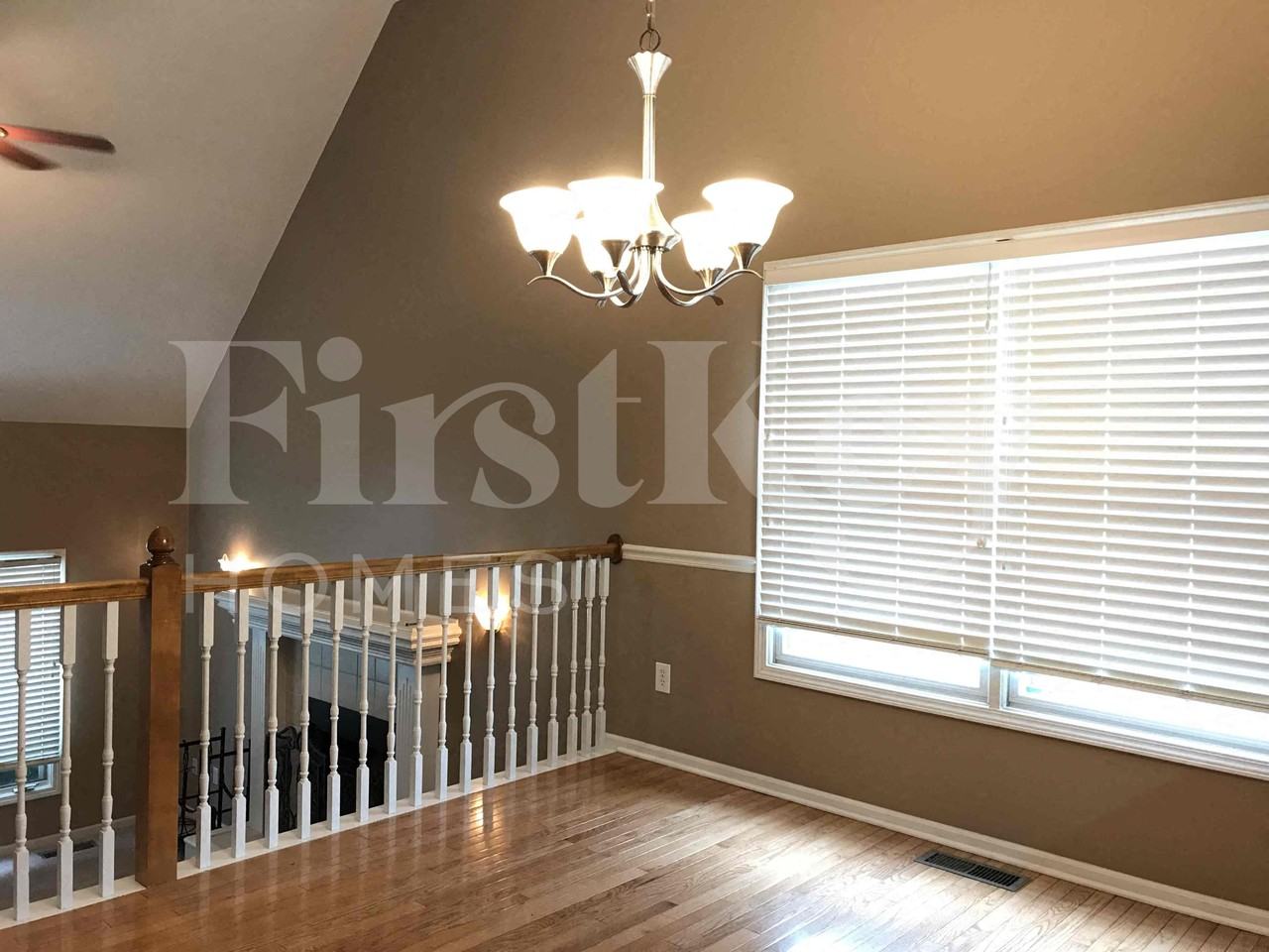 5212 N Jefferson St - Photo 5 of 24