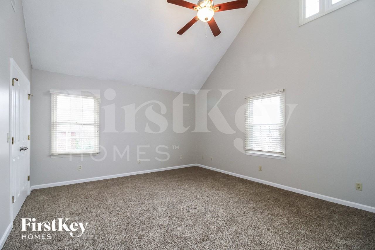 4625 Bay Creek Dr - Photo 7 of 15