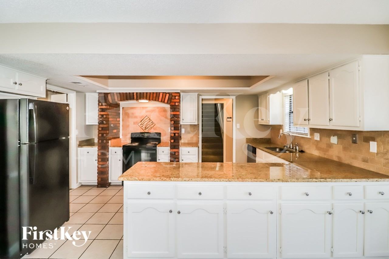 4097 Auster Cv - Photo 7 of 15