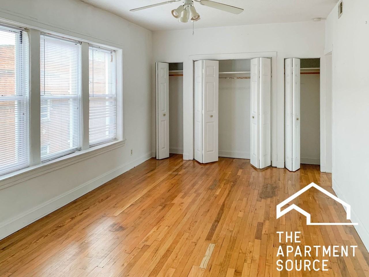 3523 N Broadway St #3E - Photo 5 of 9