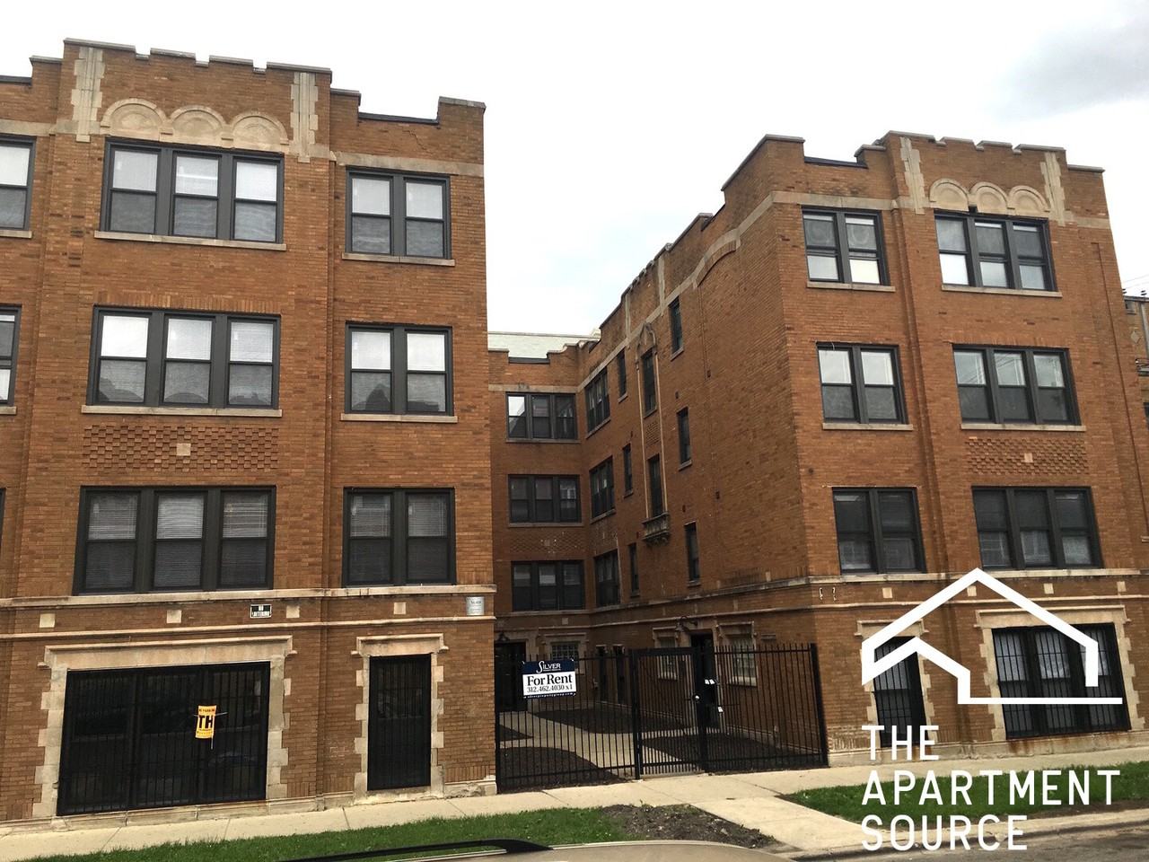 3121 W Lawrence Ave - Photo 7 of 7