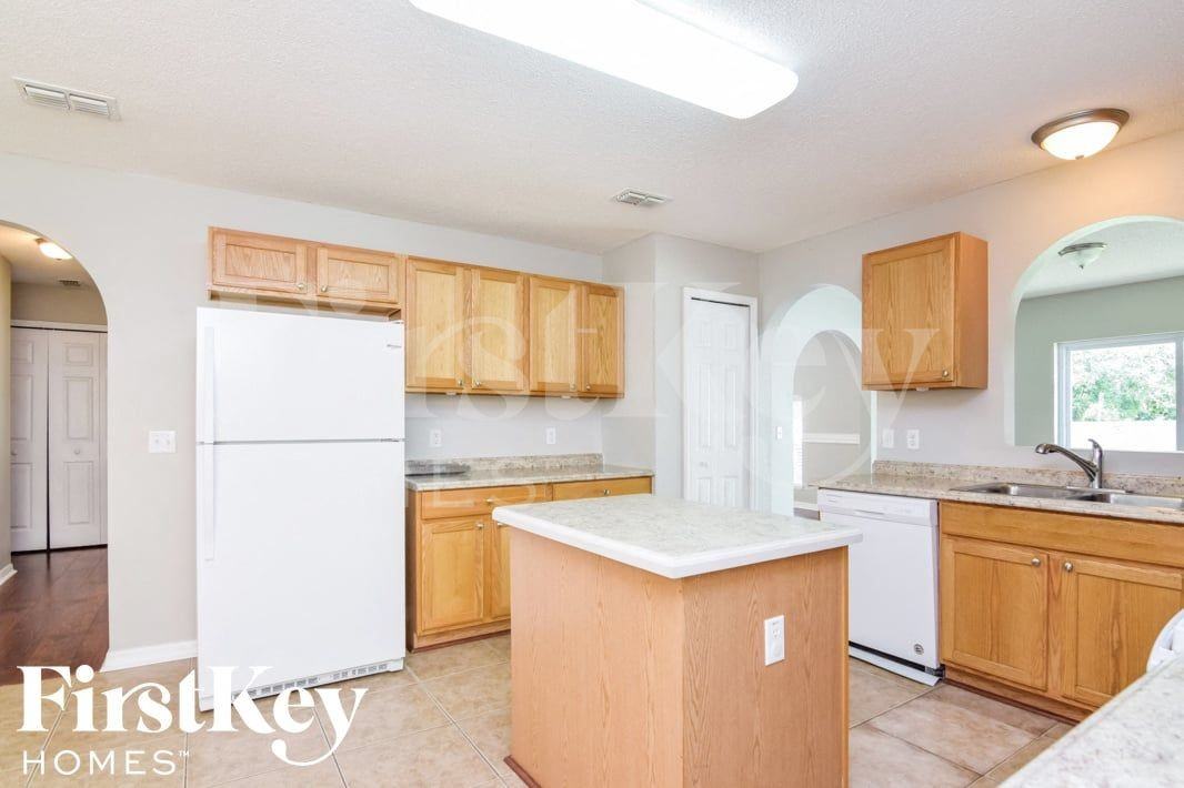 2973 Whispering Trails Dr - Photo 6 of 15