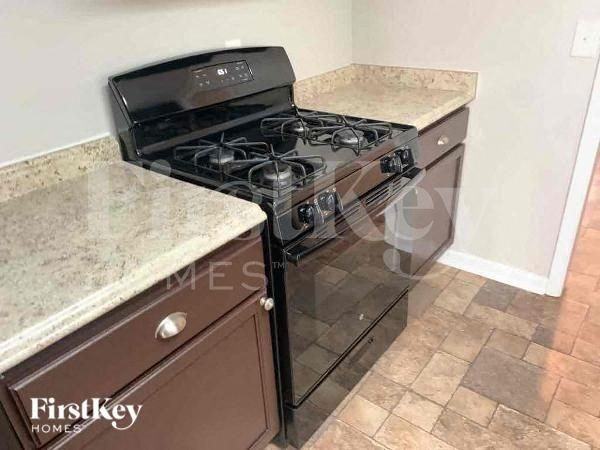 2309 Westland Ml - Photo 5 of 11