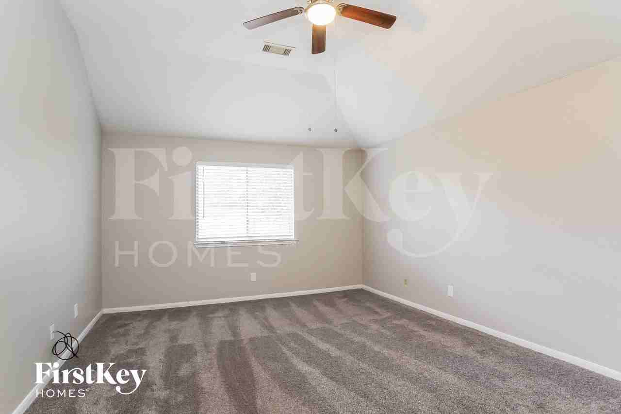 19442 Elmtree Estates Dr - Photo 7 of 14