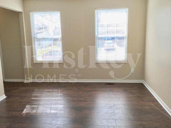 1616 Hastings Ct - Photo 4 of 31