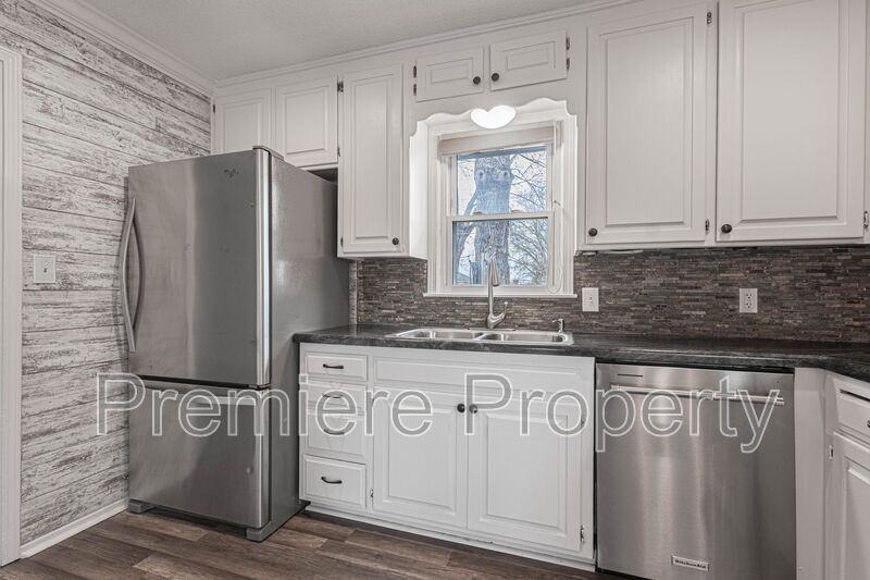 1331 Sw Horizon Dr - Photo 5 of 19