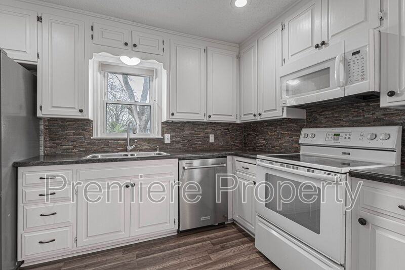 1331 Sw Horizon Dr - Photo 6 of 19