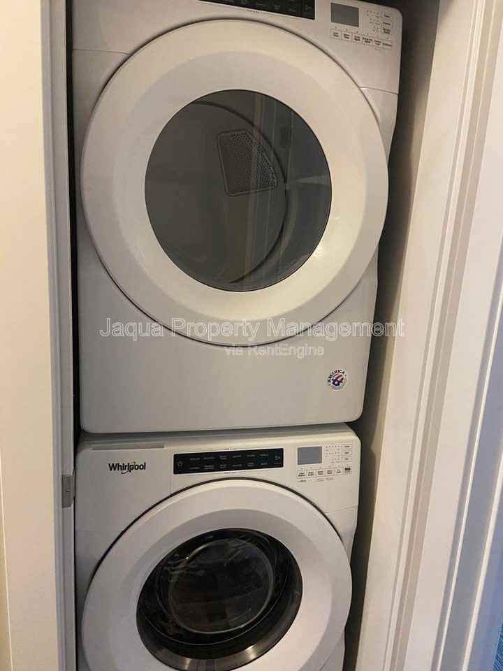 24279 W Mcgillen Ave #C22 - Photo 4 of 10