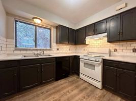featured image of 2134 Mckee Ave Sw #2