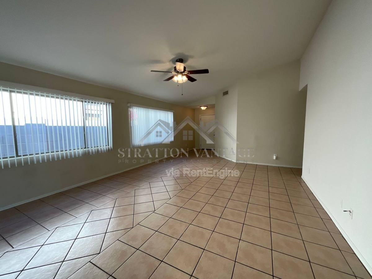 5313 W Pecan Rd - Photo 3 of 10