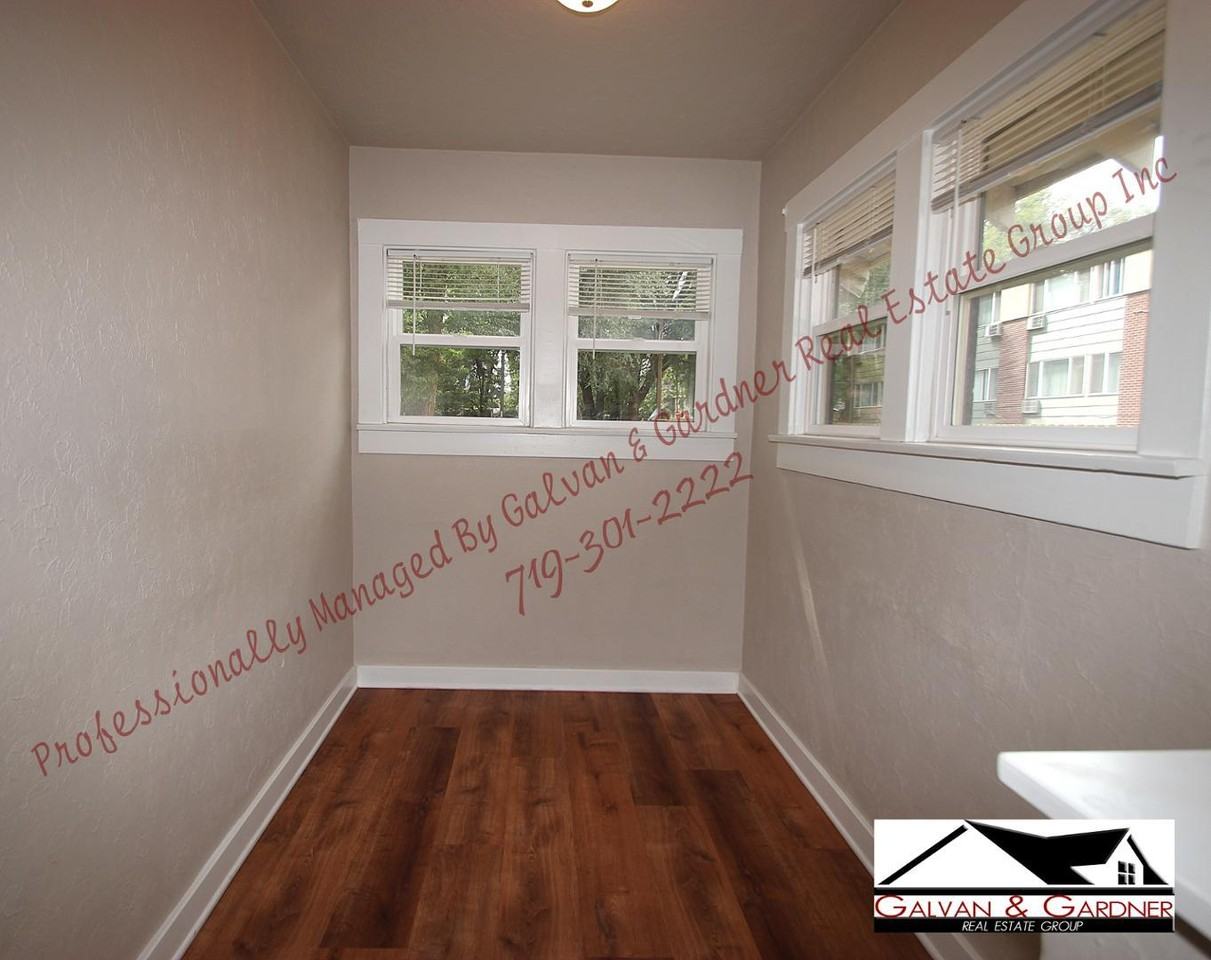 301 E Arvada St - Photo 7 of 17