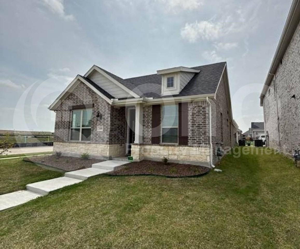 3100 Arthurdale St - Photo 2 of 10