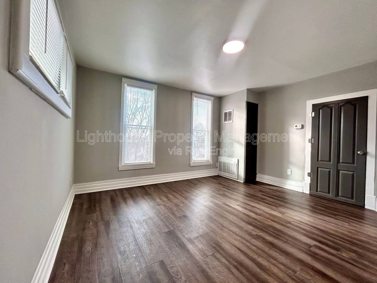 1000 Cass Ave Se #3 - Photo 3 of 8