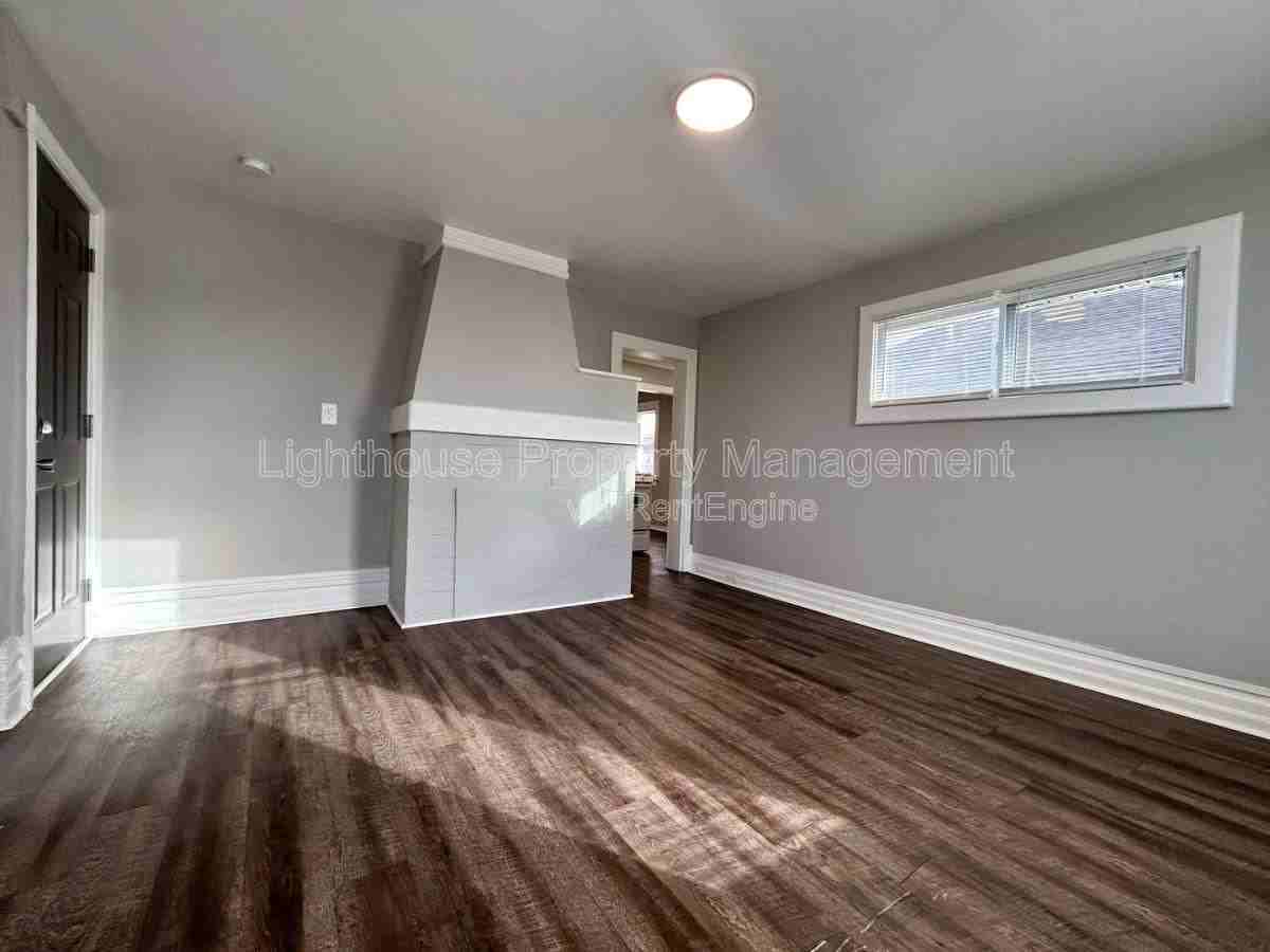 1000 Cass Ave Se #3 - Photo 4 of 8