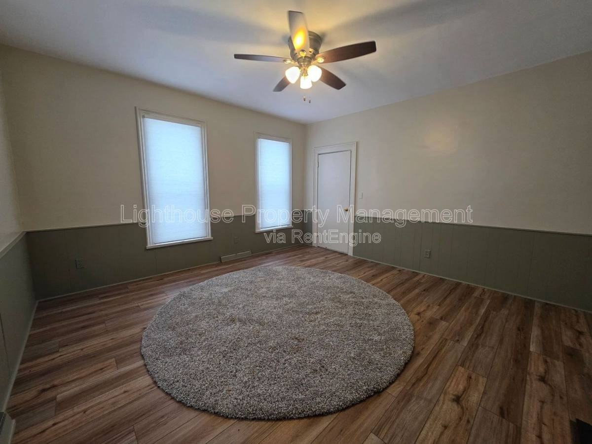 12634 L Dr N - Photo 4 of 10