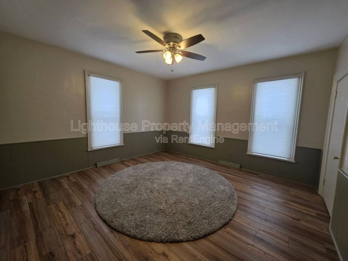 12634 L Dr N - Photo 5 of 10