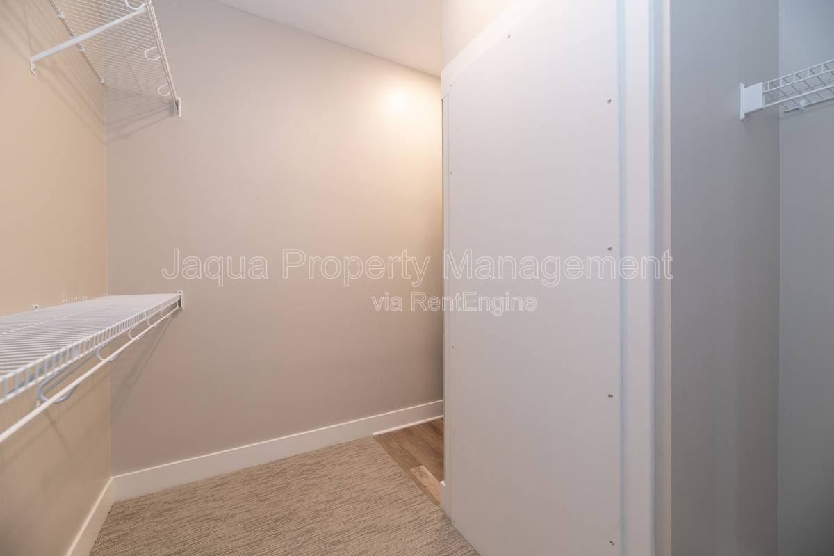 24279 W Mcgillen Ave #A28 - Photo 7 of 10