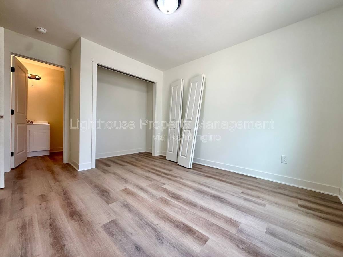 313 Orchard Ave #1 - Photo 7 of 10