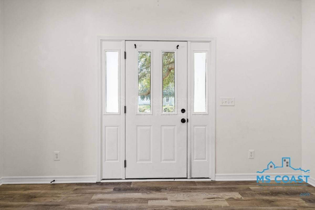 113 Earle Taylor Ln #1 - Photo 3 of 10