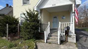 featured image of 610 S Blanchard St #LOWER