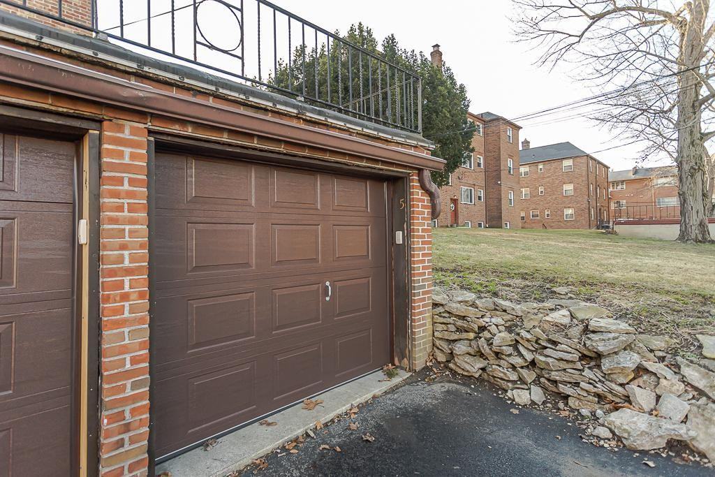 4004 W Bancroft St #4 - Photo 2 of 4