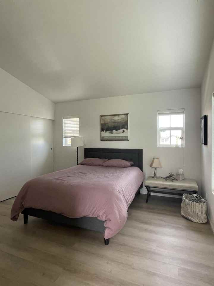 1635 Hamlet Ln - Photo 6 of 36