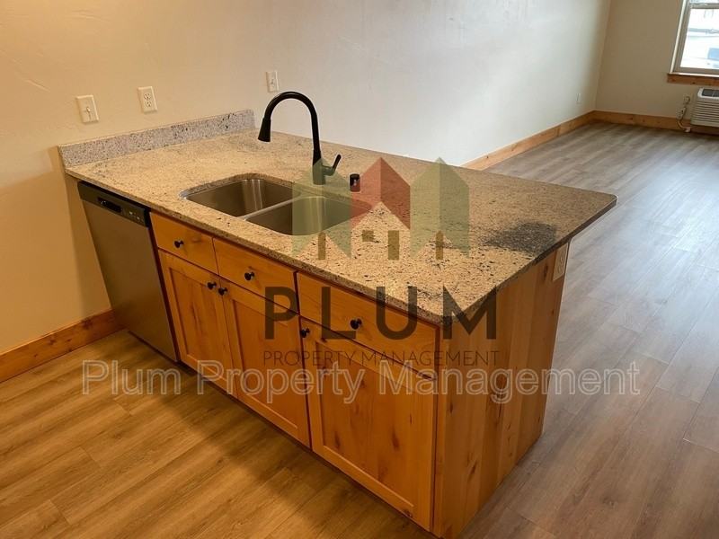 1245 Waverly St #202 - Photo 3 of 13