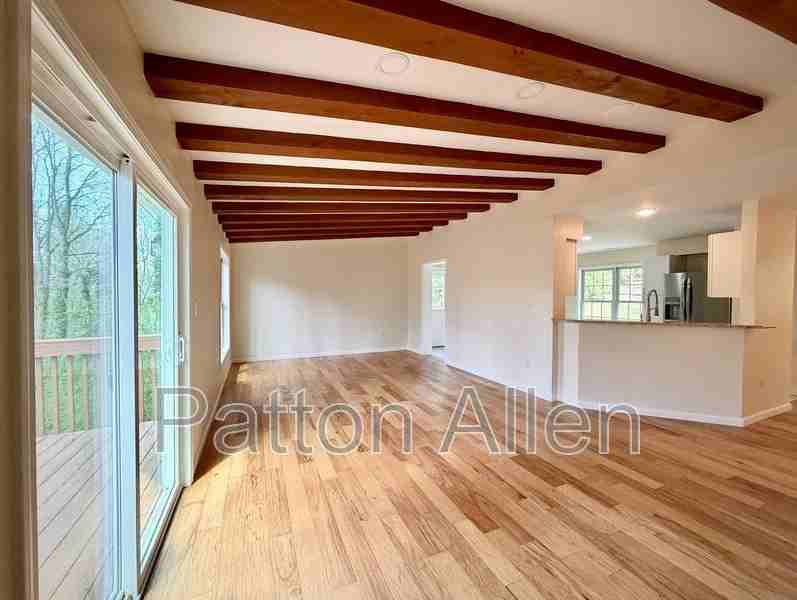 6 Providence Rd - Photo 5 of 48