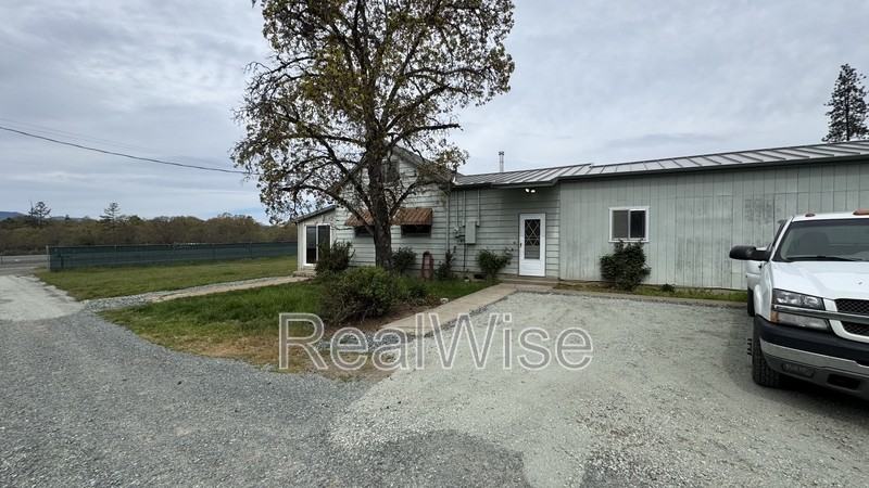 6201 Highland Ave - Photo 2 of 38