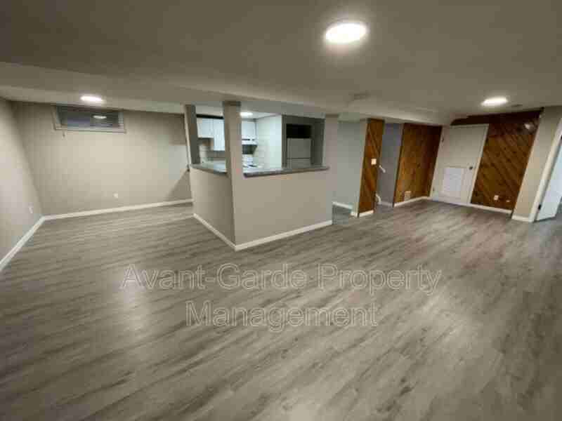 12243 142 Ave Nw - Photo 5 of 16