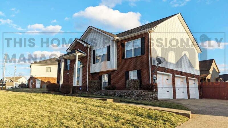 2780 Cascade Dr - Photo 2 of 42
