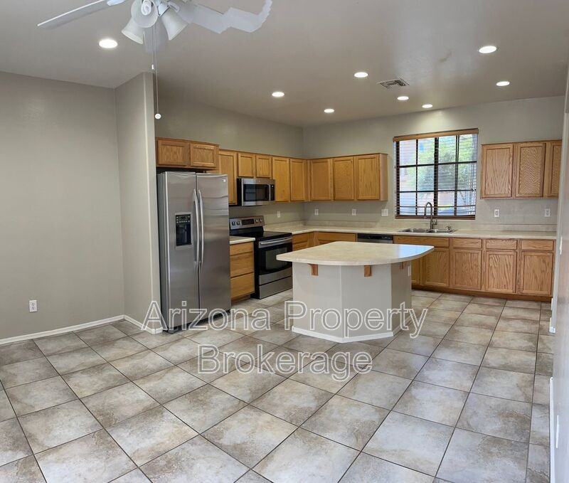 2364 W Dusty Wren Dr - Photo 6 of 47