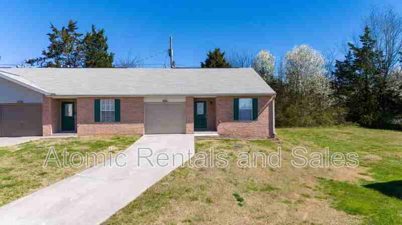 334 Hawthorne Oaks Way - Photo 3 of 34