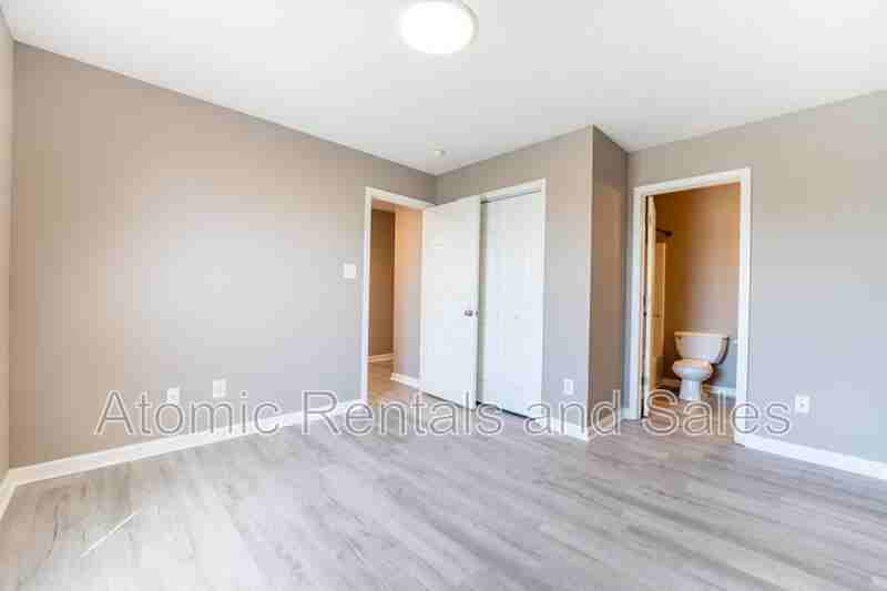 334 Hawthorne Oaks Way - Photo 6 of 34