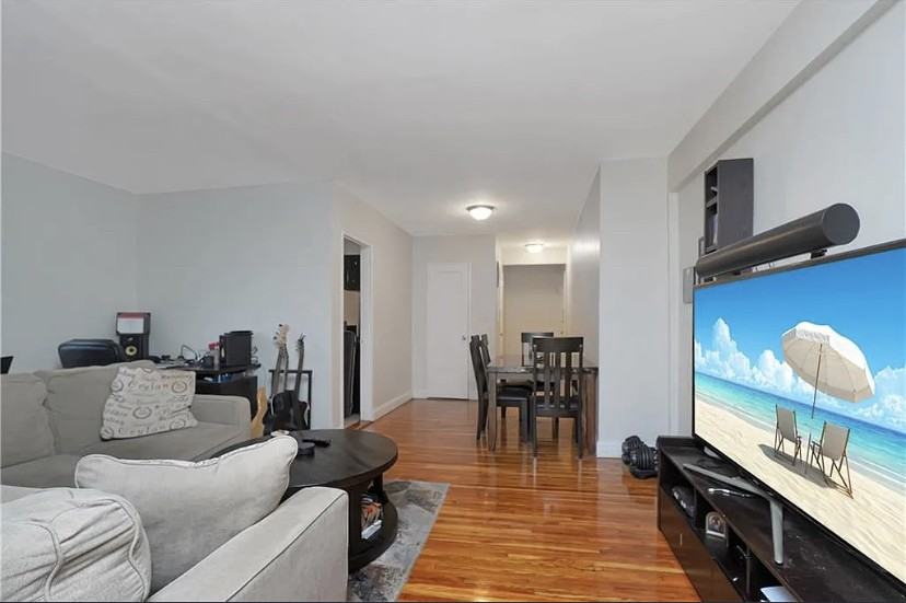 387 Avenue S #3E - Photo 4 of 10