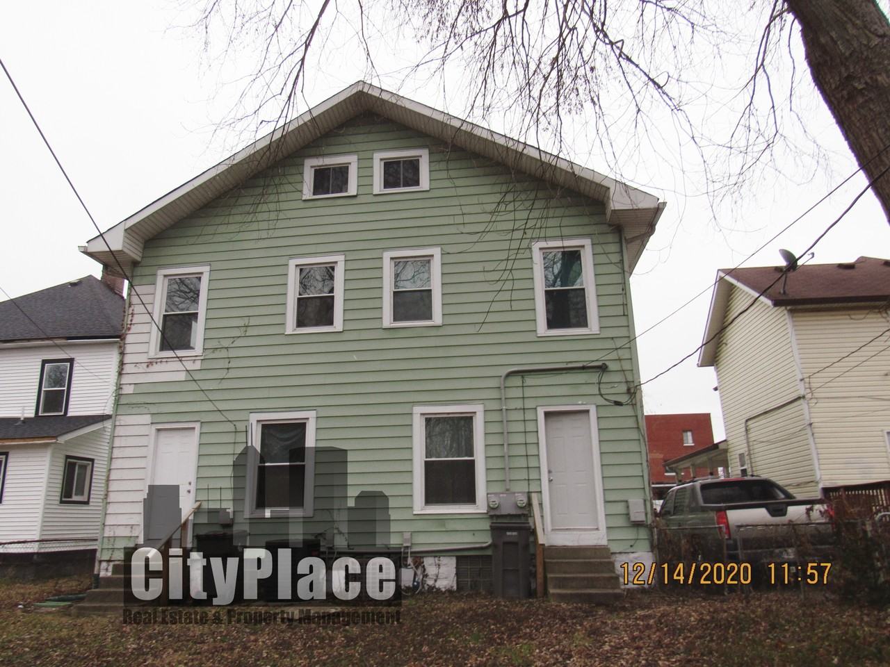 2318 N Capitol Ave - Photo 4 of 20