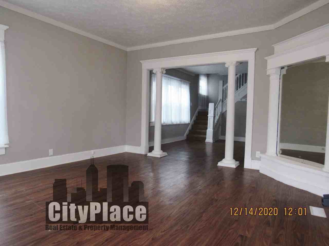 2318 N Capitol Ave - Photo 5 of 20