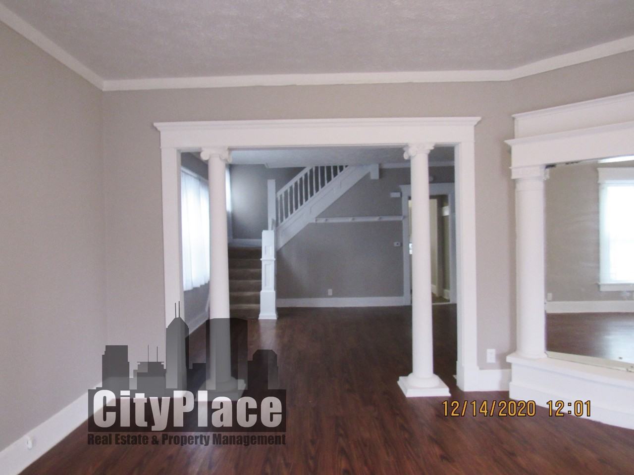 2318 N Capitol Ave - Photo 6 of 20