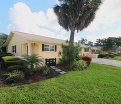 390 301 Blvd W #24D - Photo 1 of 1