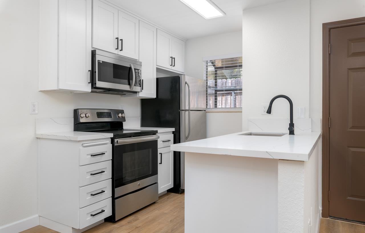 4565 Ohio St - Photo 3 of 21