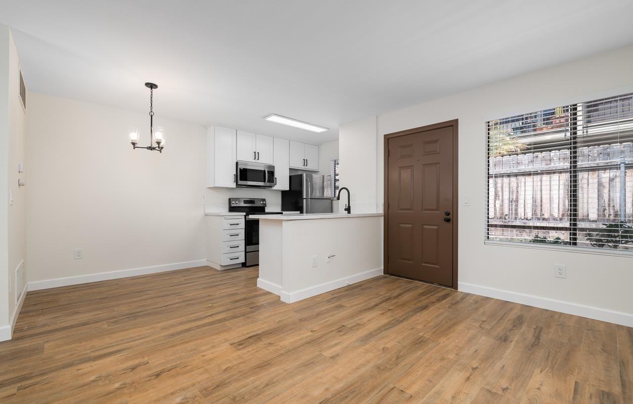 4565 Ohio St - Photo 6 of 21