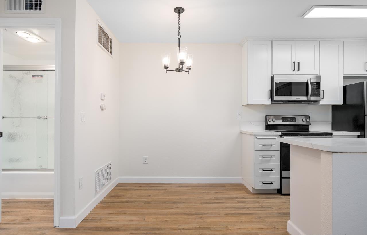 4565 Ohio St - Photo 7 of 21