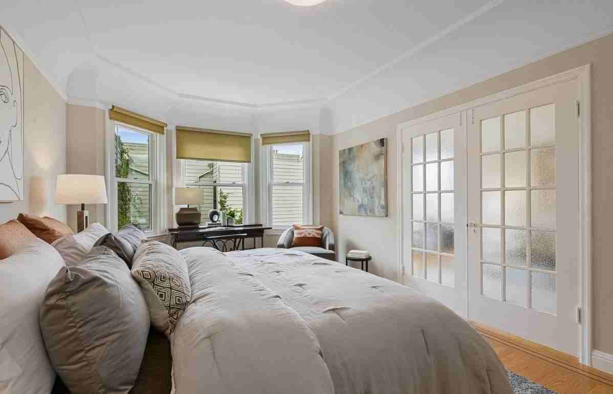 1390 Hayes St - Photo 7 of 34