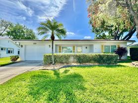 3490 Mainlands Blvd S - Photo 1 of 1